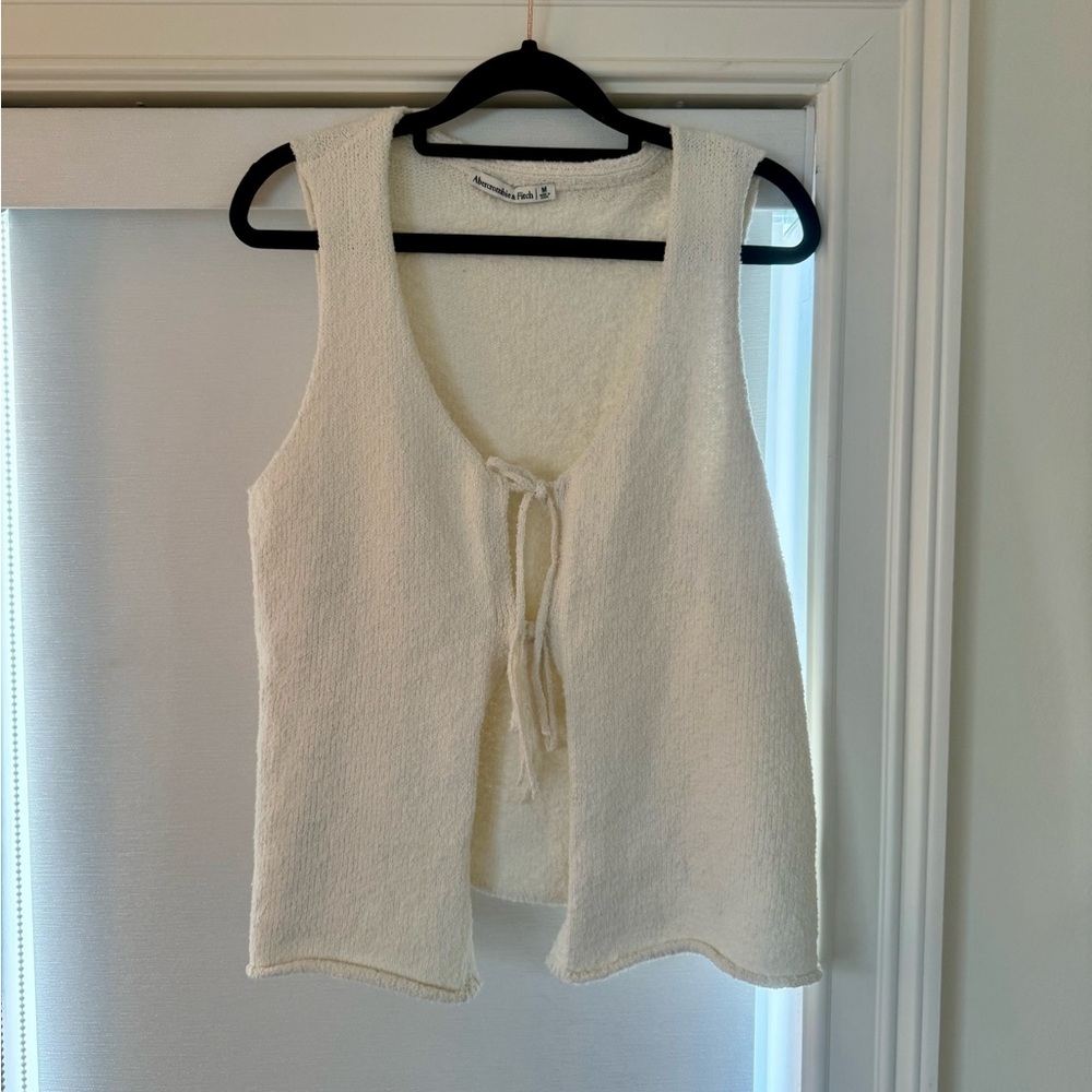 Knit Sleeveless Tie Front Top